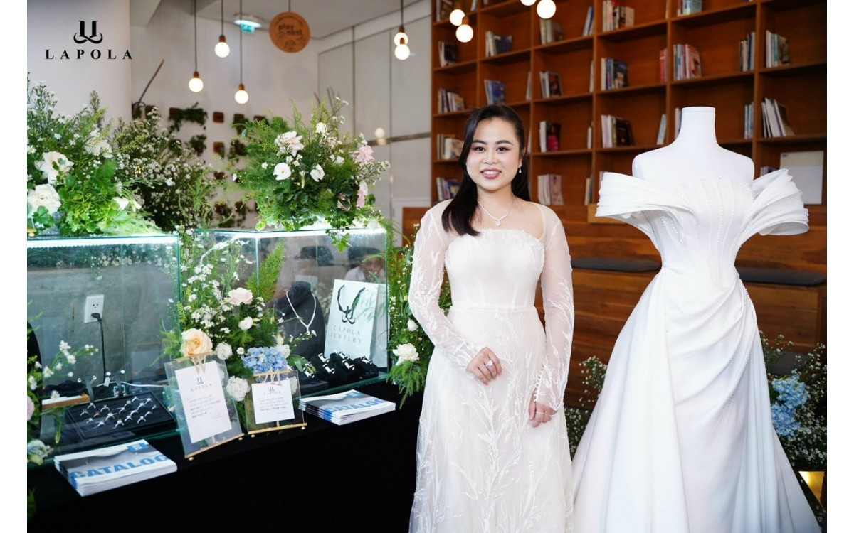 NH&Agrave; THIẾT KẾ CAO THANH RA MẮT BỘ SƯU TẬP TRANG SỨC KIM CƯƠNG M&Ugrave;A CƯỚI 2024 LABOLA